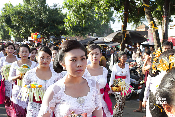 Beautiful Bali Girls at Sukowati, Bali, Indonesia