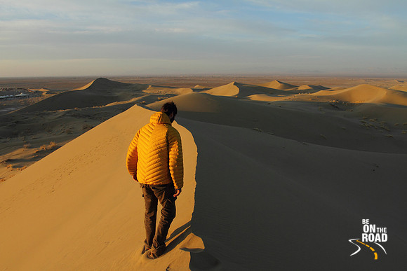 Sunset over the sand dunes of Verzaneh, Iran