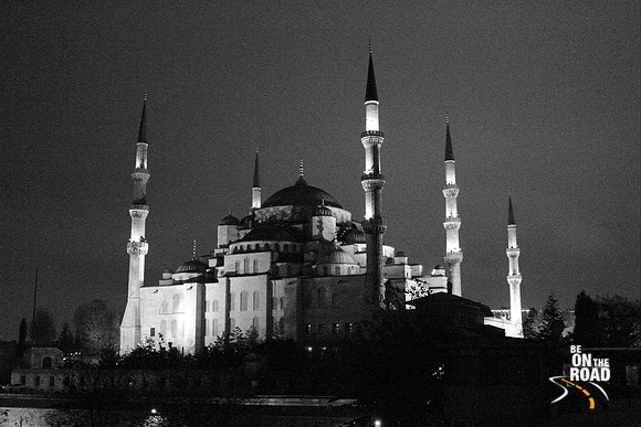 Istanbul Sultanahmet Blue Mosque at night