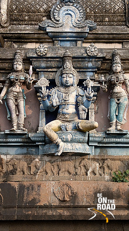 Statue of Vishnu on the Raja Gopuram of Thiruppudaimarudur Temple