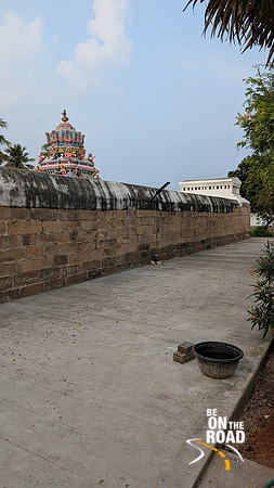 Walking around the Agneeswarar Temple, Rajavallipuram