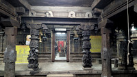 Entering the Shiva Sannadhi of Ammainthar Temple, Cheranmahadevi