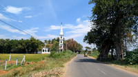 Beautiful church between Kalakad and Thirukkurungudi