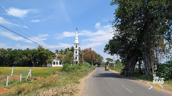 Beautiful church between Kalakad and Thirukkurungudi