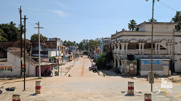 Thirukkurungudi Sannadhi street