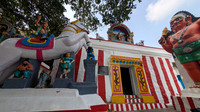 Ayyanar temple just above Vettuvan Koil complex, Kazhugumalai