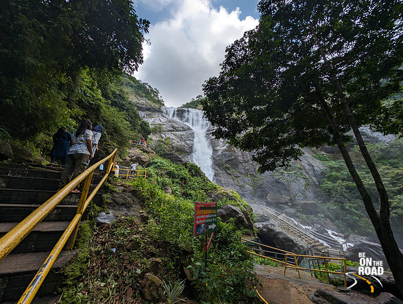 Picturesque Palaruvi Falls inside Thenmala Forest, Kerala