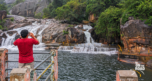 Photographing the gorgeous Manimuthar Falls, Tamil Nadu