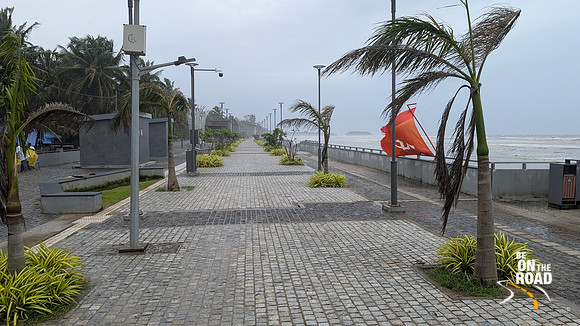 Muzhappilangad Beach Promenade, Kerala