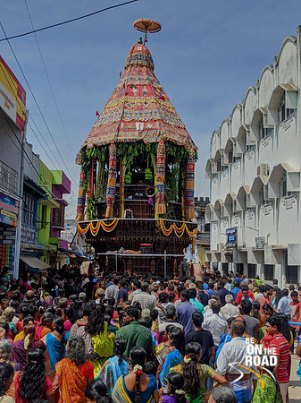 10 days of Brahmotsavam culminates with this Big Rath yatra taking to the streets of Kallidaikurichi