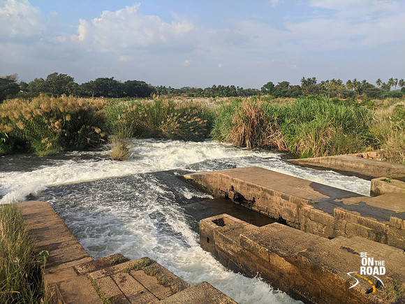 Kallidaikurichi Anaicut where Manimuthar waters join the Thamarabharani river