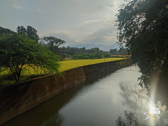 The start of the Kannadigan canal at Kallidaikurichi