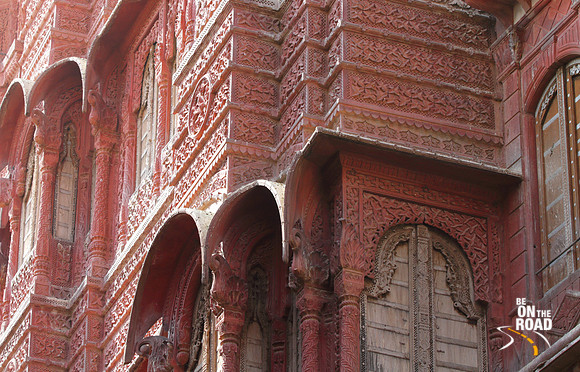 The gorgeous Rampuria Haveli of Bikaner, Rajasthan