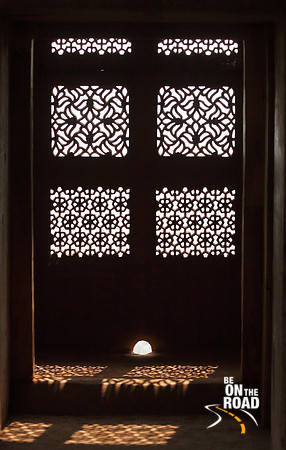 Beautiful jaali work inside Jehangir Mahal, Orchha, Madhya Pradesh