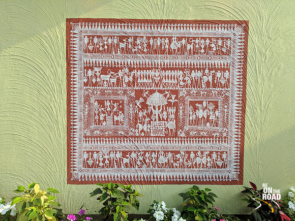 Saora art depicted at the entrance of Tribal Art Museum, Bhubaneshwar