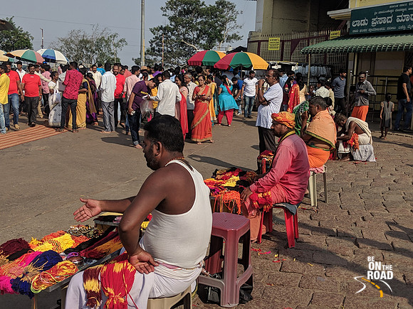 Colorful atmosphere in front of Chamundeshwari Temple, Mysore