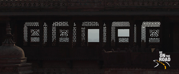 Beautiful Jaali work at Jehangir Mahal, Orchha