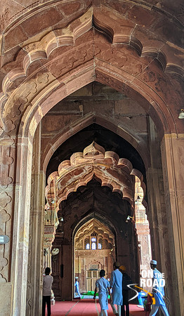 The beautiful arches of Taj-ul-Masajid, Bhopal