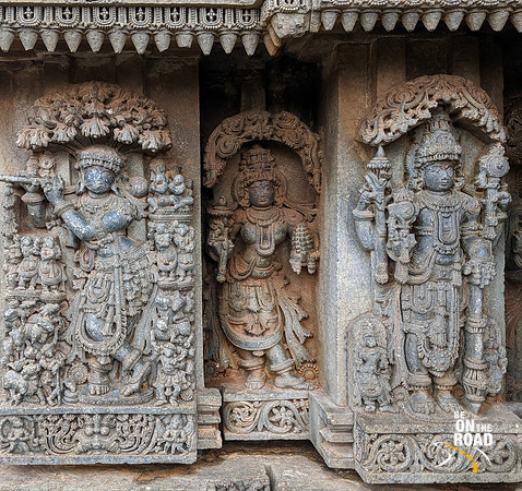 Venugopala (left) and Padmanabha standing (right) - Lakshmi Narasimha Temple, Nuggehalli