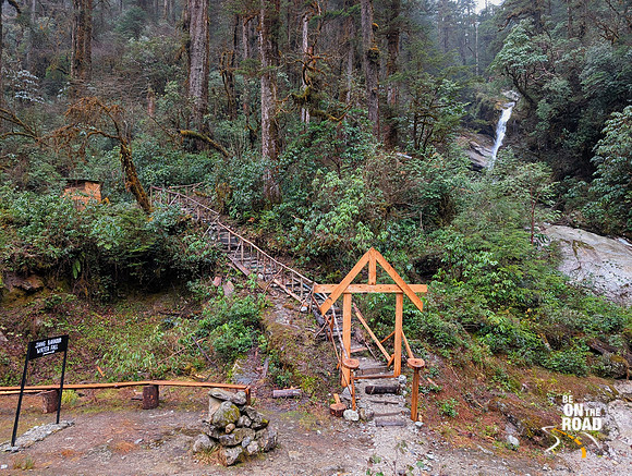 India's last cafe located next to Jung Bahadur waterfall